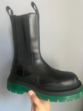 Bottega Veneta - Tire leather boots